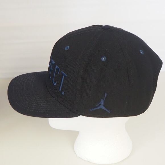 Jordan RE2PECT Hat Derek Jeter New York Yankees Jumpman Black Snapback #2 - Picture 2 of 11